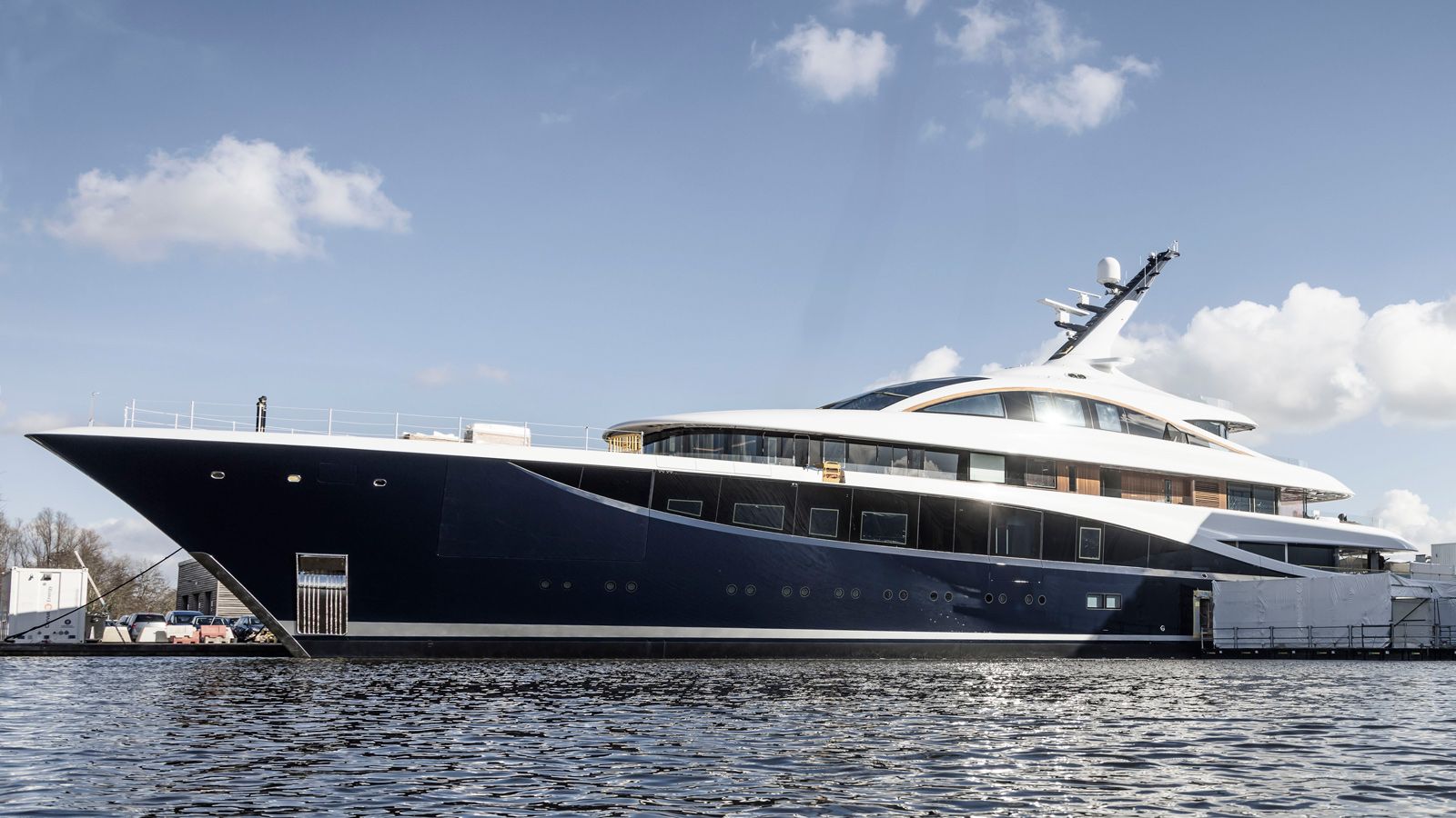 Faith yacht (Feadship, 79.95m, 2025)